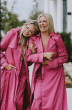 Six-Figure Chicks Marks National Sisters Day by Sharing Founder Mel Carr's Family Reunion Story