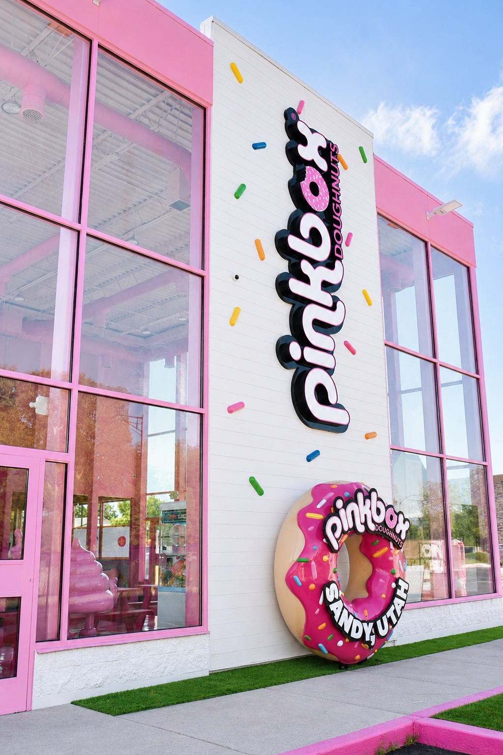 Pinkbox Doughnuts Opens New Sandy, Utah Location on Aug. 15 Featuring the Brand’s First-Ever Arcade Experience