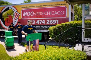 Moving between neighbourhoods in Chicago using green boxes
