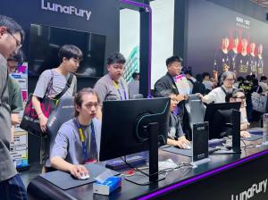 DXRACER X Chinajoy 2026 04