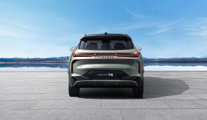 Lynk & Co 08 - Rear View
