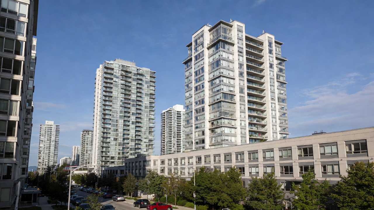 Real Estate Bay Realty Launches RealEstateBuyer.ca to Provide Regulated Relief Amid Ontario Market Volatility