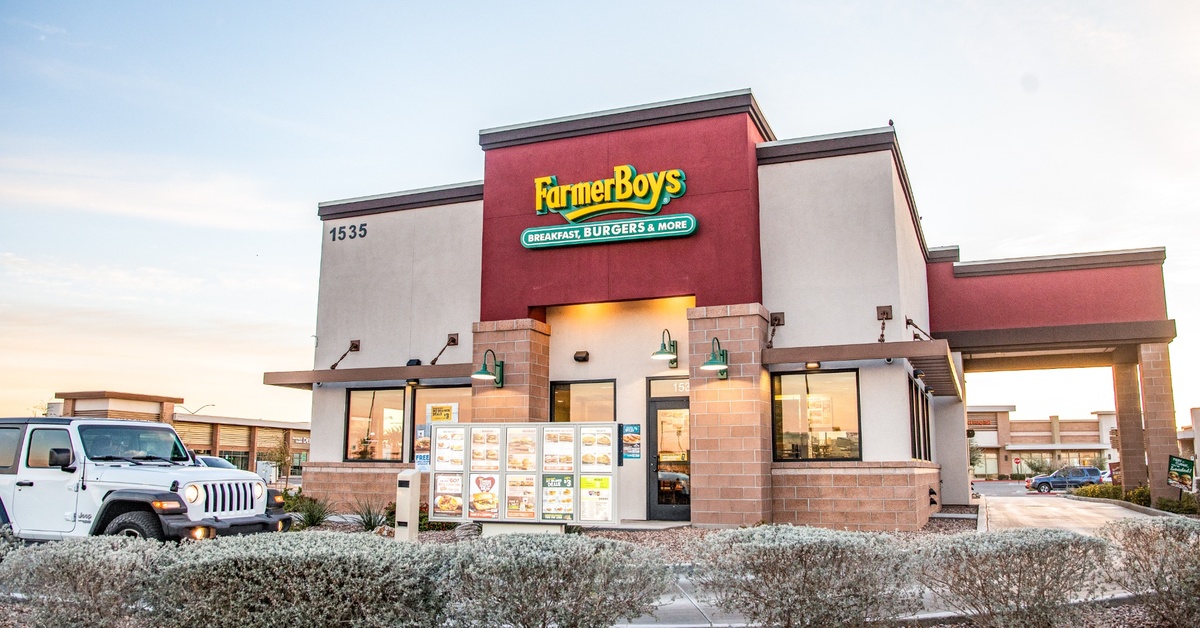 Farmer Boys Brings Farm-Fresh Favorites to Mesa