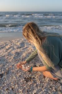 A relaxing beach walk during Sundial Beach Resort's Girlfriend's Getaway Weekend is sure to result in beautiful beach finds; and a complimentary shell collecting bag and shell washing station make it easy to bring home beautiful souvenirs.