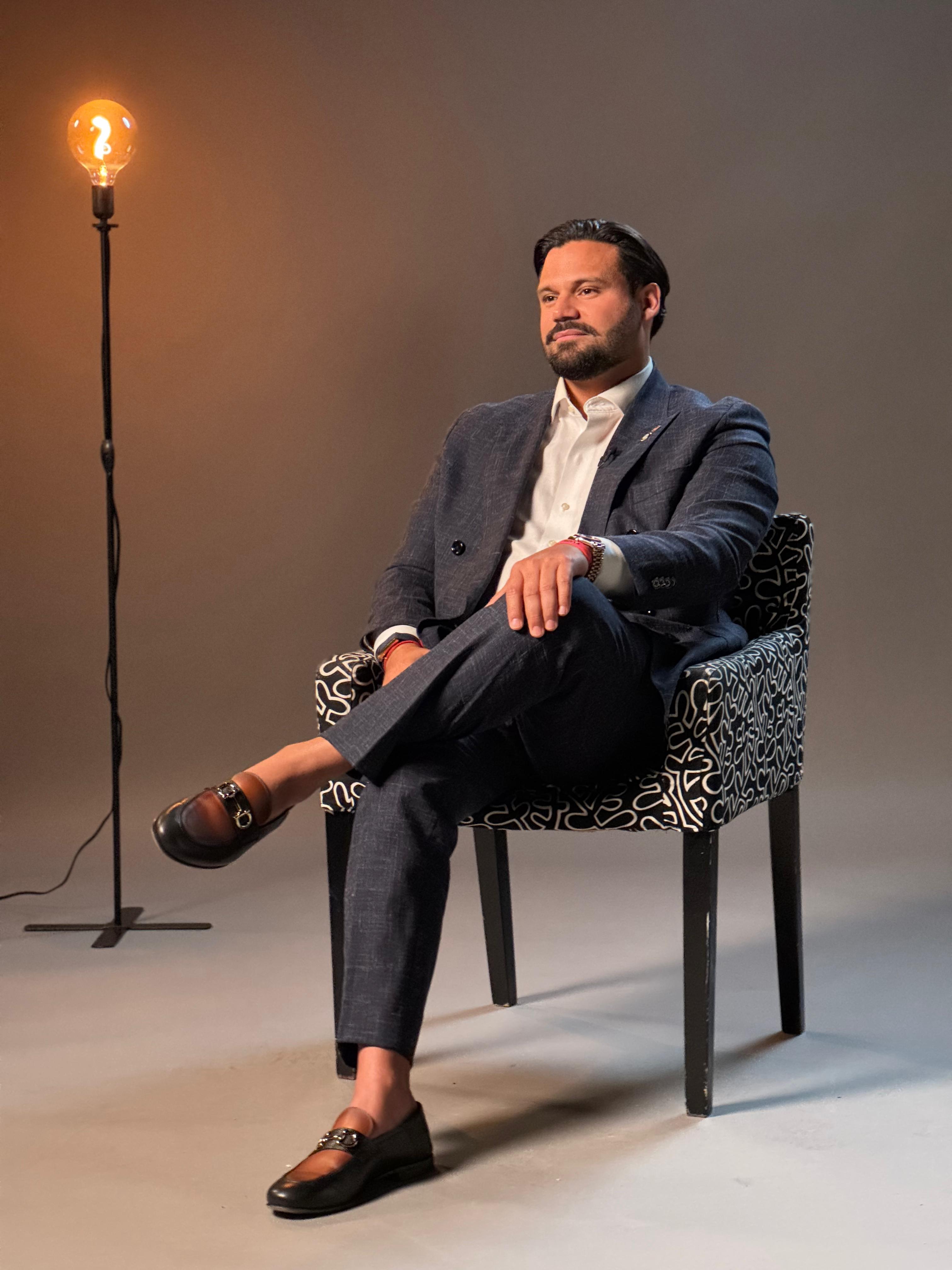 Bryan J. Ovalles Launches Leadership Series Focused on Building Enduring Organizations Beyond Sales Growth