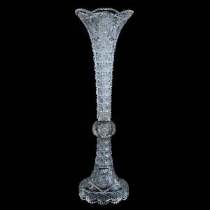 Three-part ABCG vase in the Empress pattern by Quaker City, 28¾ inches tall, a nearly flawless example boasting great size and cutting, with excellent blank. The estimate is $2,500-$4,000.