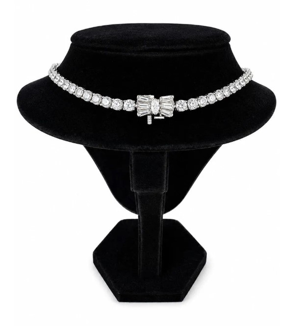 Jewelry, Art, and Charity Auction to Benefit Hoag Hospital at Kings Auctions in Newport Beach
