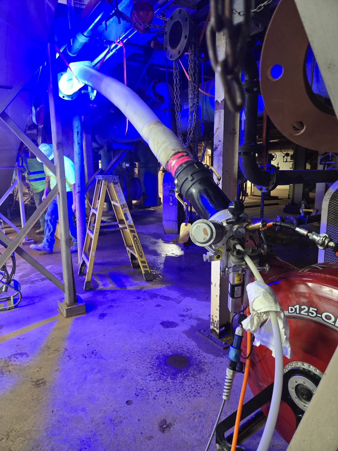 SLB Pipe Solutions Expands Services with Advanced Blue Light Pipe Lining Technology