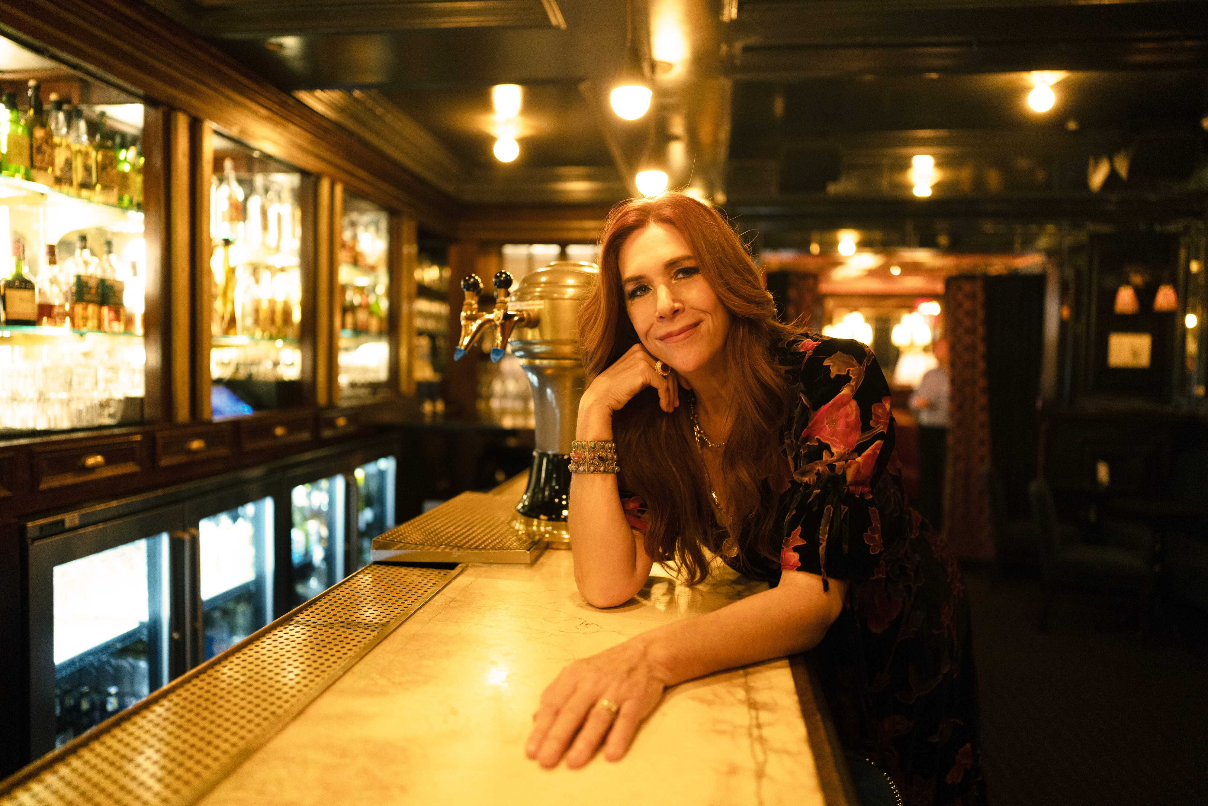 Award-Winning Singer-Songwriter Amanda Abizaid to Release Rousing and Emotionally Powerful Single ‘Peace War’ on Aug. 20