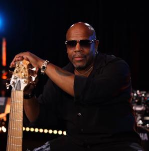 Seattle Bassist E.Pruitt with 7-string bass guitar