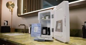 NUUP Spa Beauty Fridge 3
