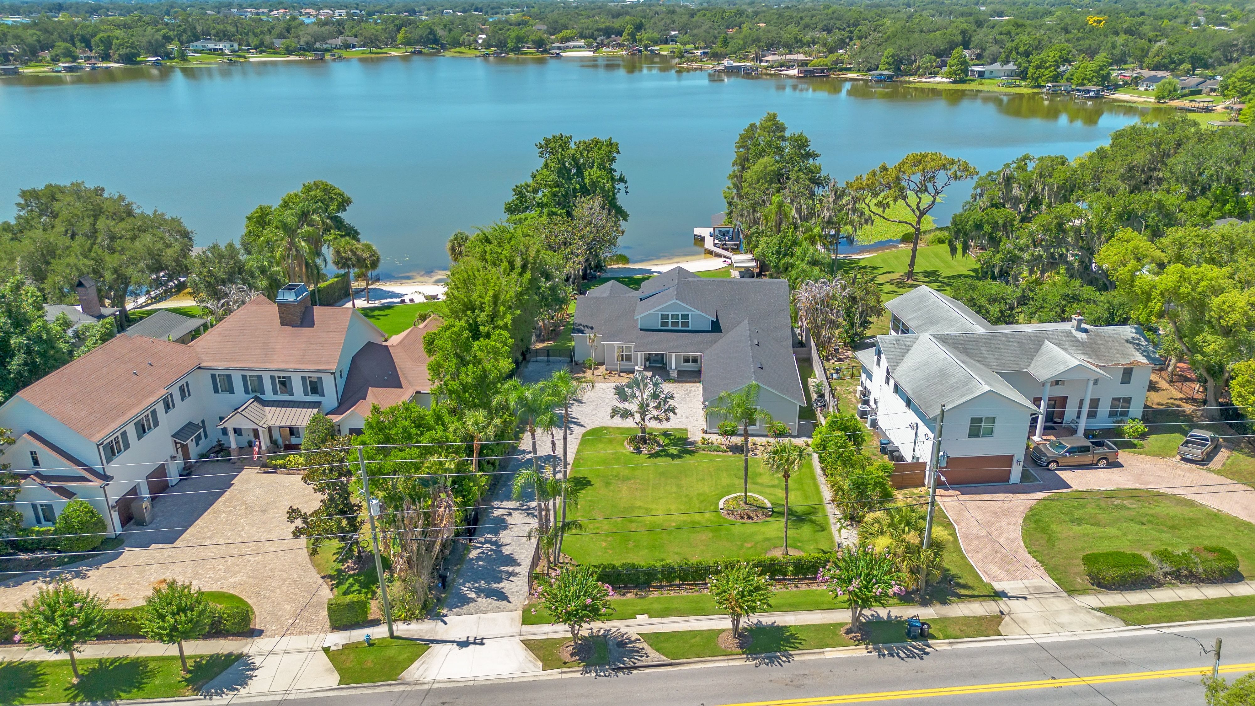 Young and Younger Publishes Online Guides to Six Orlando Communities
