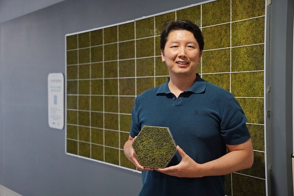 [Pangyo Interview] Taiga Inc. Leads Popularization of Global Indoor Greenery with Soil-Free Moss Module ‘Moss Hexa’