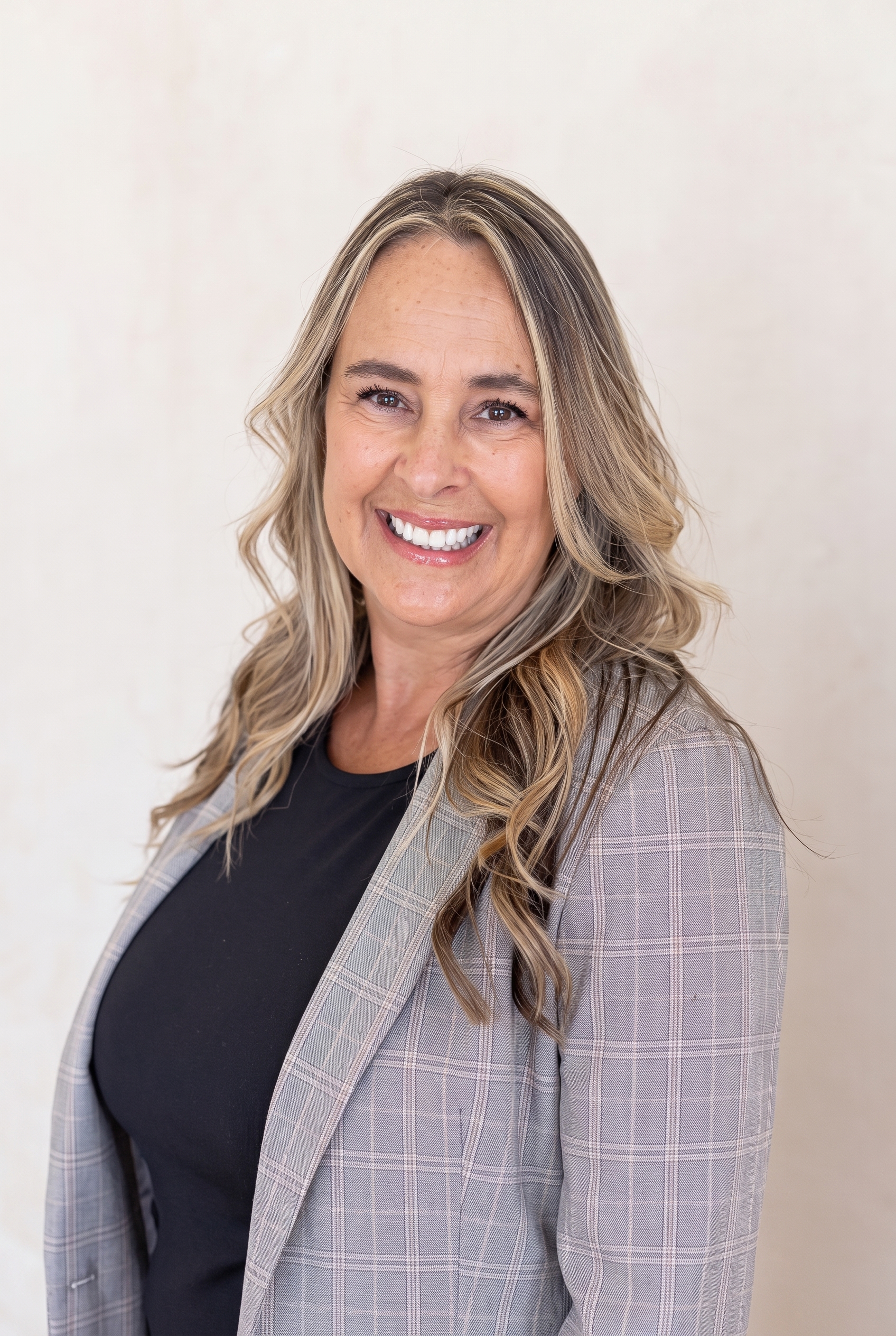 Gabriella Godde, Premier Palmdale Mortgage Broker, Celebrates 27 Years of Mortgage Excellence in California