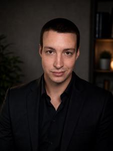 Mion Hypnose, a Zurich hypnotherapy practice founded by Jan Mion, has completed 8,000 hypnosis sessions with paying clients since Mion entered independent practice in 2015 Jan Mion, Hypnotherapist in Zurich and online