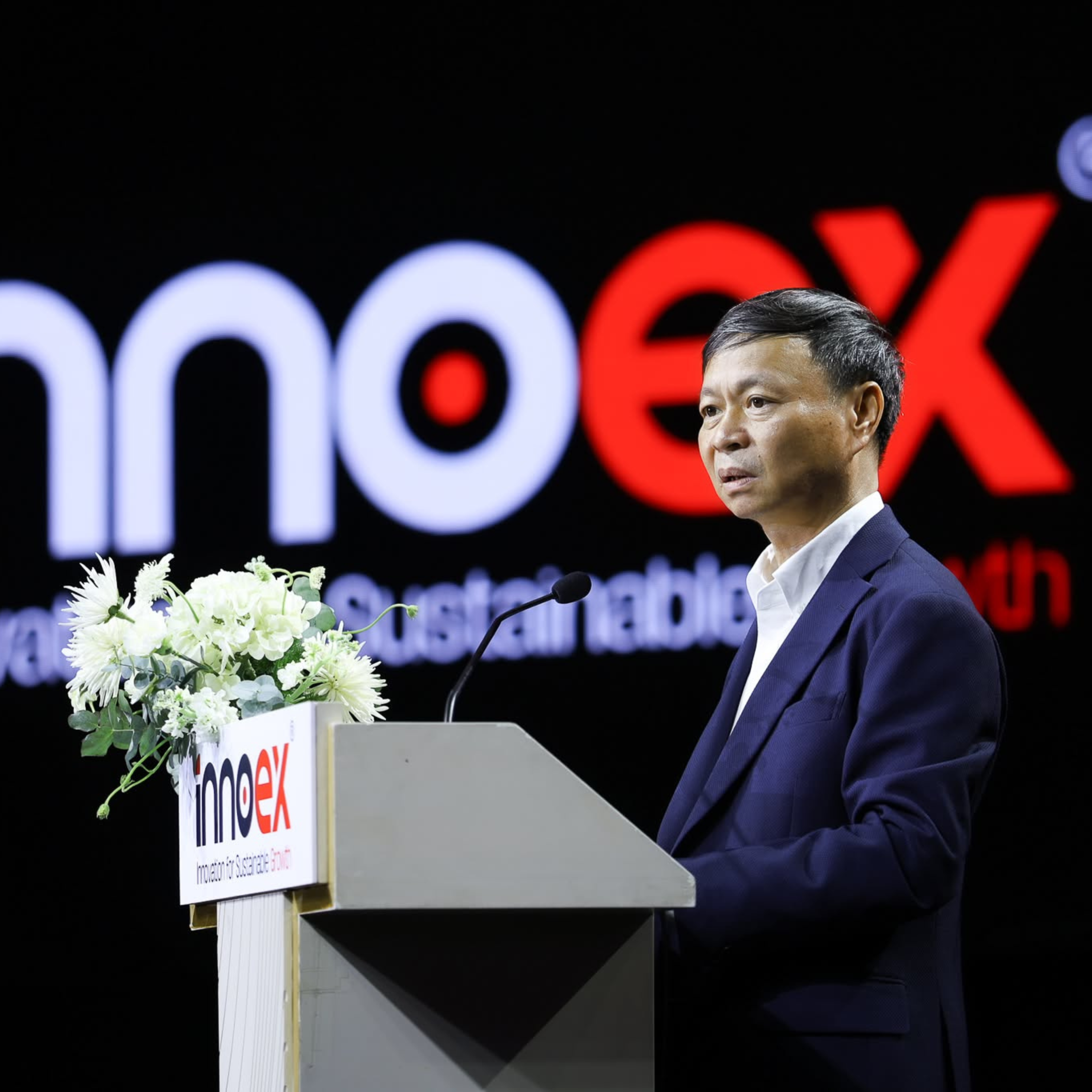 Vietnamese Businesses Face a ‘Strategic Inflection Point’ as Traditional Competitive Advantages Gradually Run Out