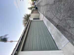 Pasadena garage door company providing professional garage door installation in Pasadena, CA.
