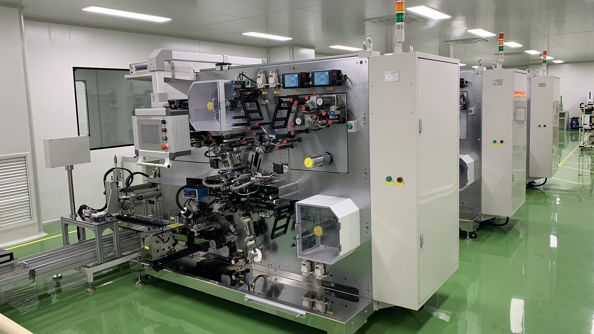 Battery Stacking vs Winding Processes in Battery Cell Assembly