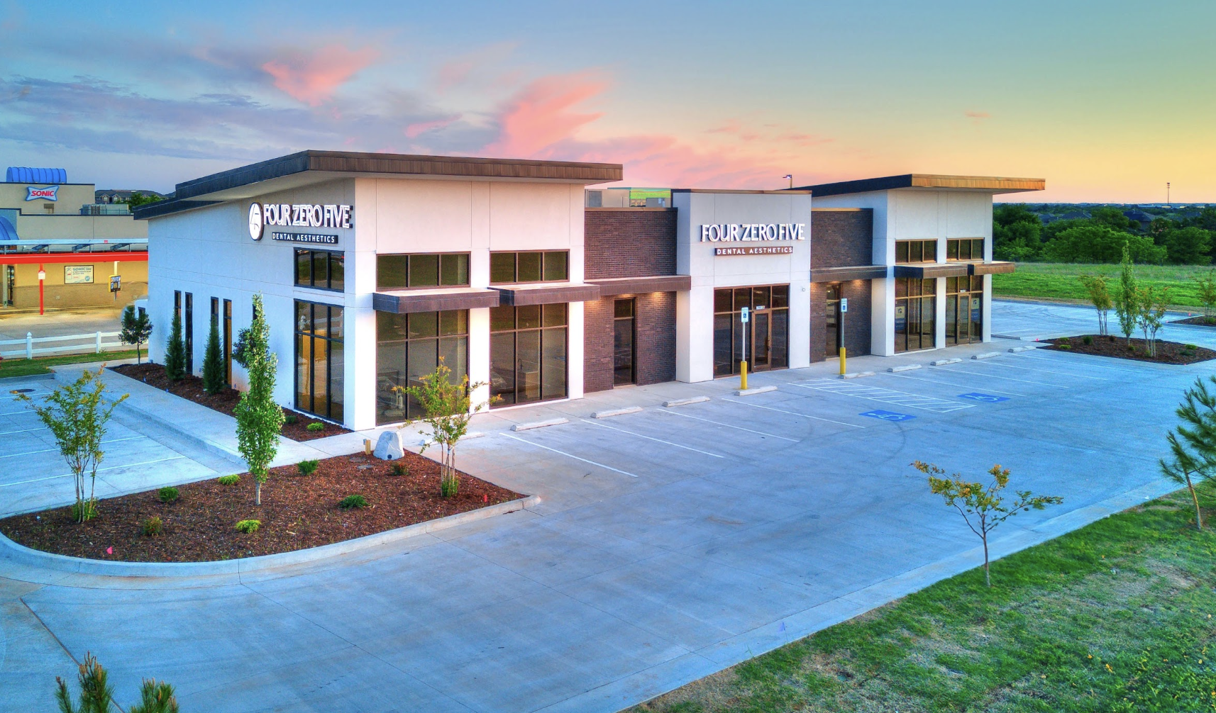 Dr. Kooper Ruminer Brings a Championship Team Mindset to 405 Dental Aesthetics