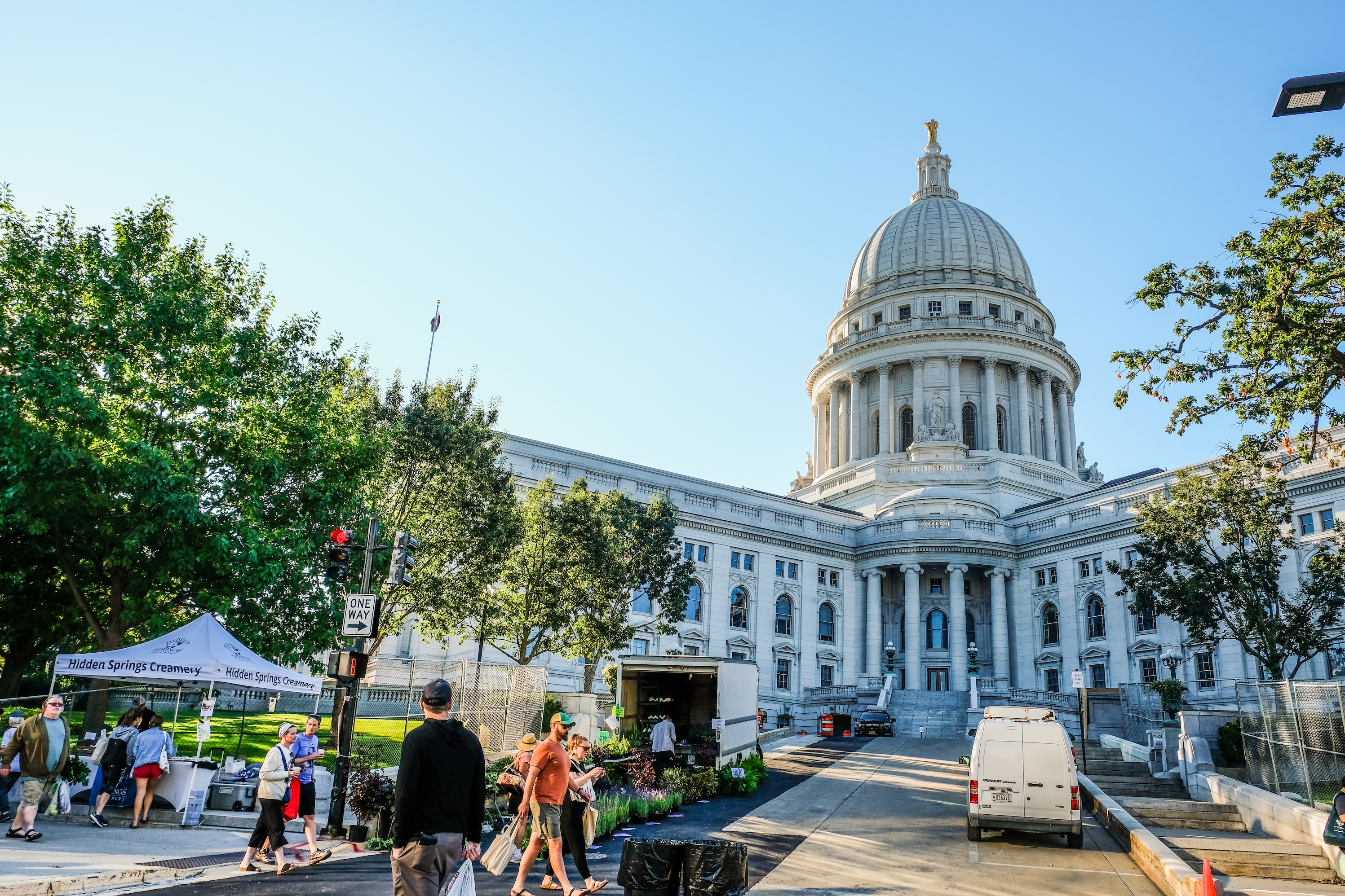 Underground Donut Tour Launches Milwaukee & Madison Donut & Sweet Treats Tours