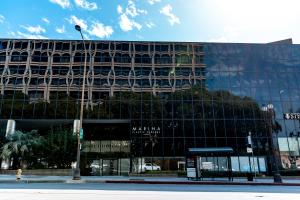 Los Angeles Plastic Surgery Exterior