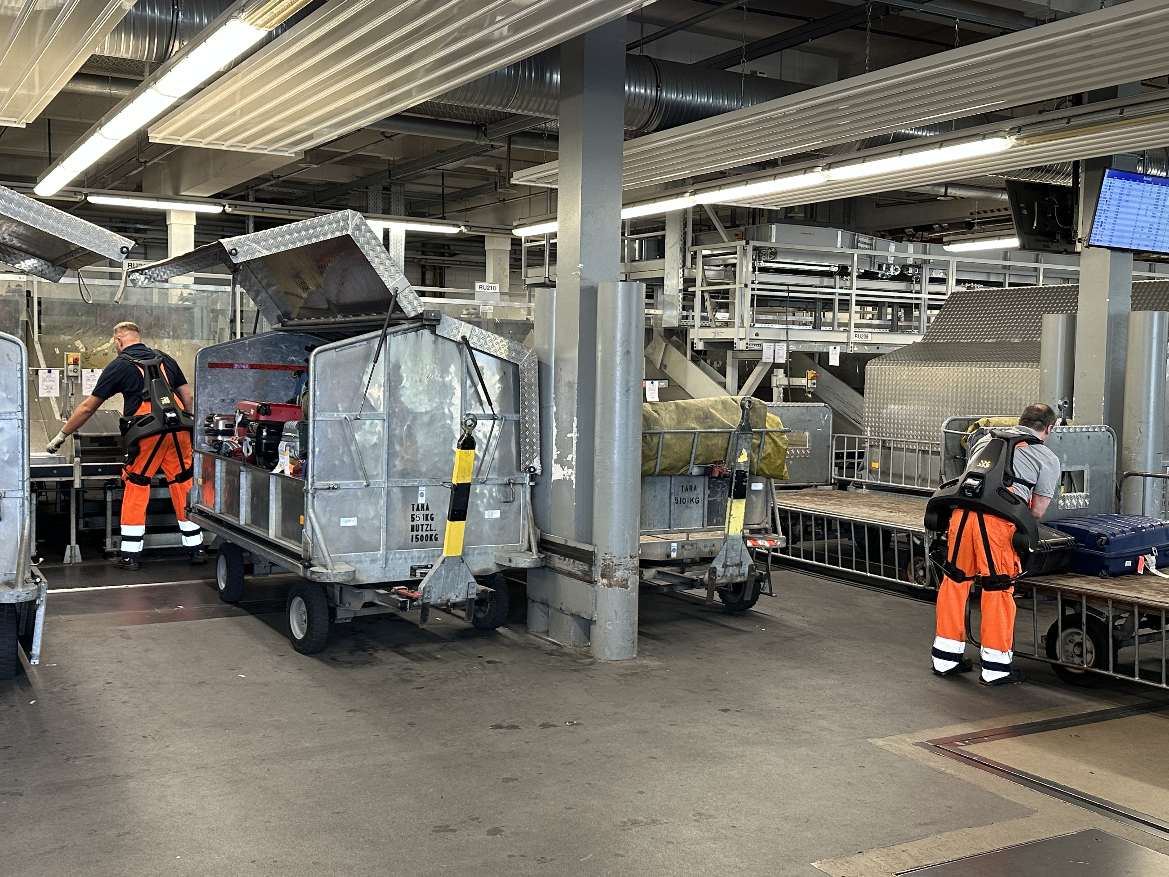 From Baggage Handling to Air Cargo: German Bionic Showcases AI-Powered EXIA exoskeleton at GSE Expo Europe 2026