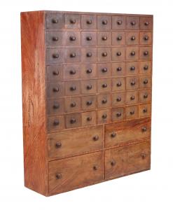 Dr. Josiah Bartlett Federal grain-painted apothecary chest (New Hampshire, 1790-1820). Estimate: $20,000-$40,000