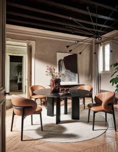 Oleandro Chair by Calligaris