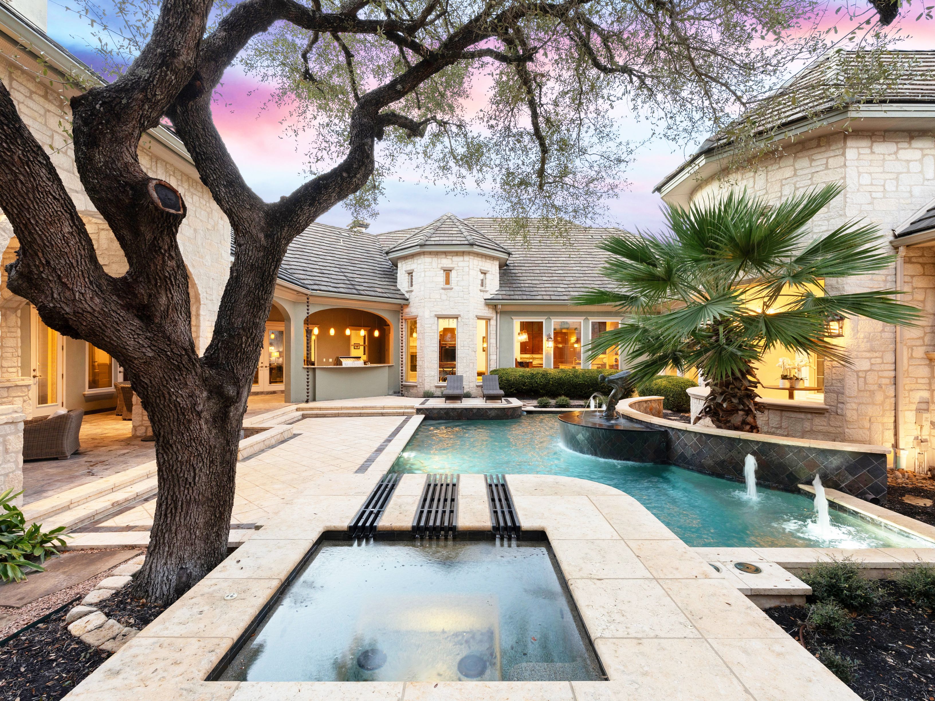 Nicholas Kjos of Phyllis Browning Company Sells Award-Winning San Antonio Estate Before It Reaches the Open Market