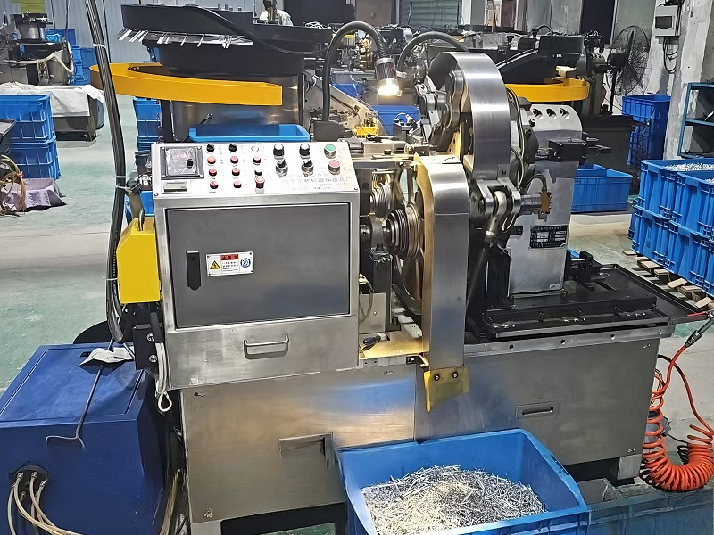 How WUXI AIPLLE Responds to Evolving Automotive Fastener Demand Through IATF16949 Manufacturing