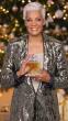 Dionne Warwick Reintroduces Fragrance For The Christmas Season