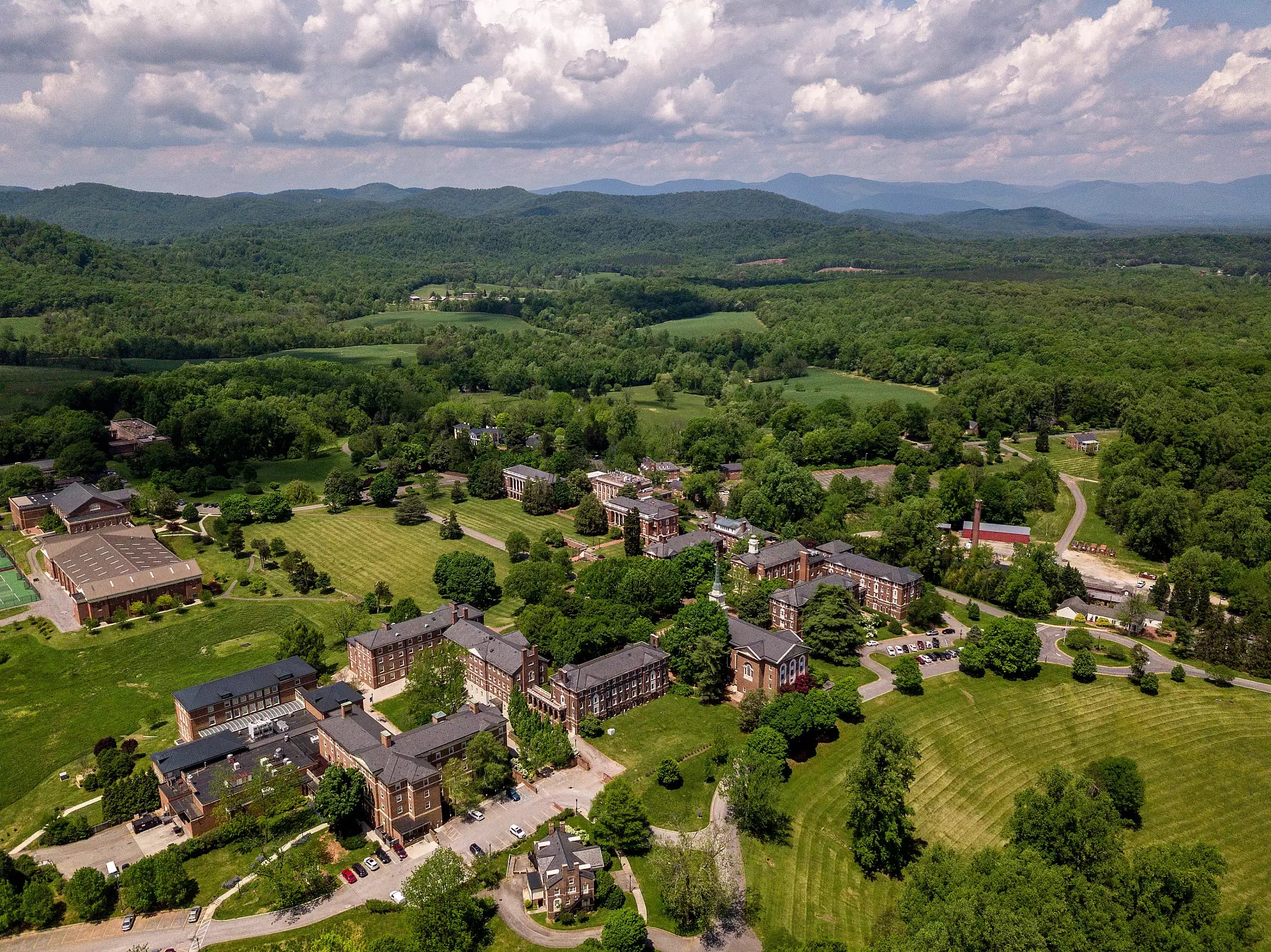 Sweet Briar College Receives $10 Million in Transformational Gifts and 101 Acres of Land