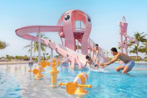 Centara Mirage Lagoon Maldives - Water Park