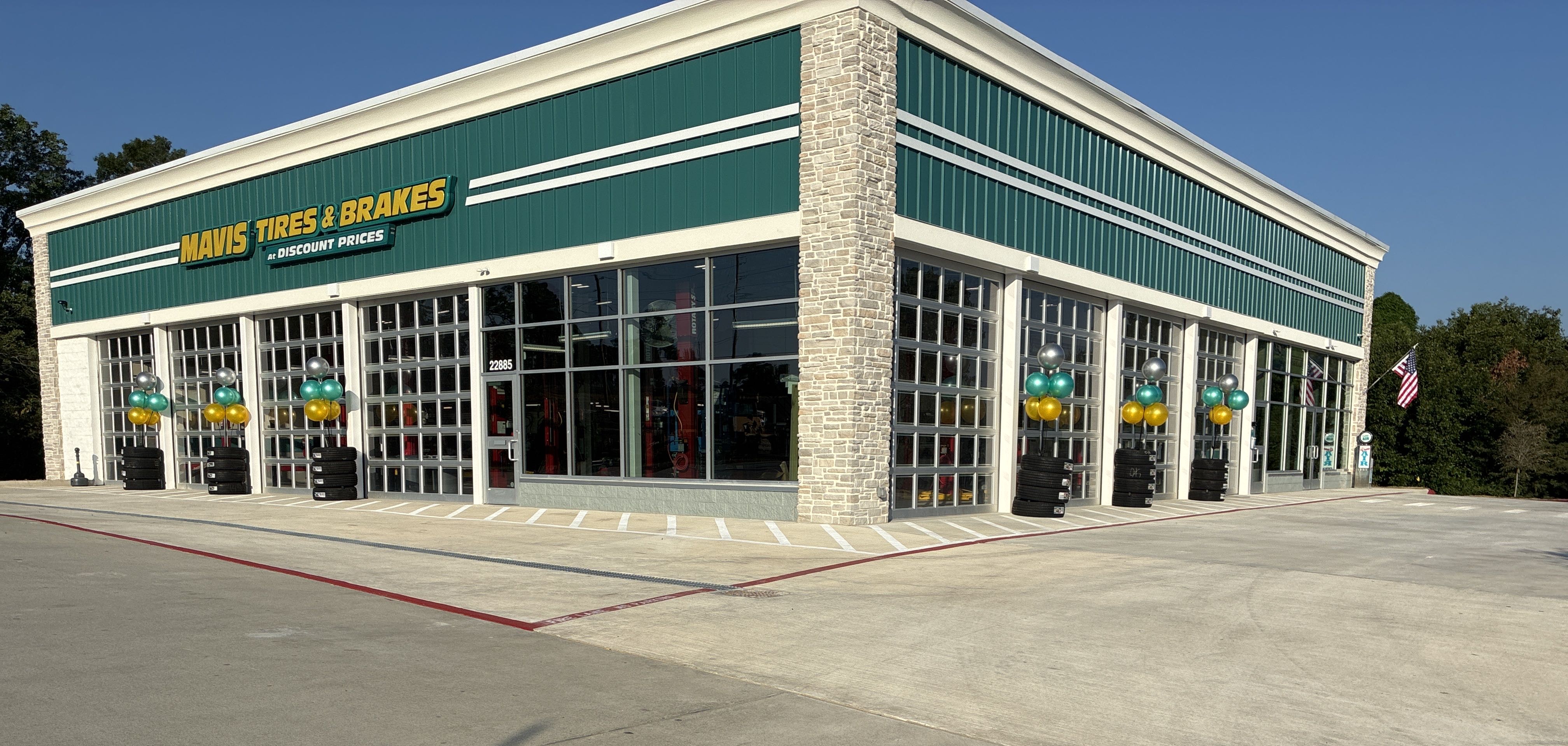 Mavis Tires & Brakes Opens New State-of-the-Art Montgomery, Texas Location