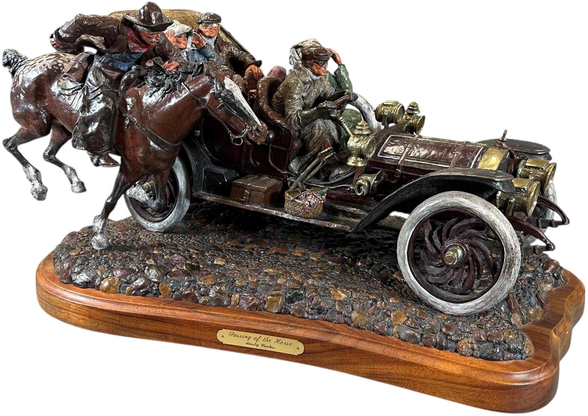 Bertoia’s August 28 Automobilia Sale featured rare items from the David Bausch lifetime collection plus other fine items