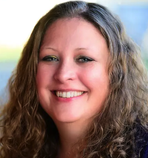 Influential Women Showcases Betsy Bennett: Where Banking Leadership Meets Community Impact