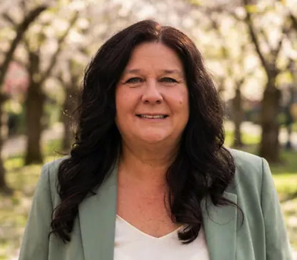 Heidi Royter, Recognized By Influential Women, Draws On Three Decades Of Leadership To Strengthen Property Management