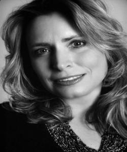 Author Diana Louise Webb