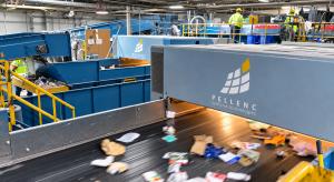 Inside a California Waste Solutions recycling facility in San José, California.
