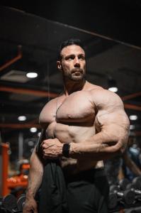 Noel Deyzel BodyBuilder