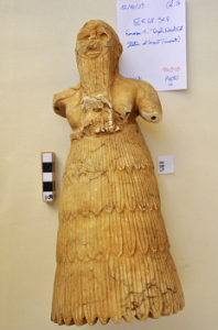 2nd millennium statue from Mari in Syria