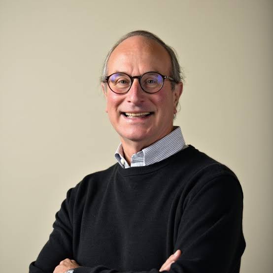 Raymond Lavine Discusses Long-Term Care Planning on ‘If It’s Not One Thing, It’s Joanna’ Podcast