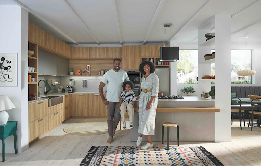 Novalina’s New Bari Collection Brings Warm European Design to the Contemporary Kitchen