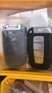 Car key replacement and cutting service at S.O.S Locksmith in London, Ontario