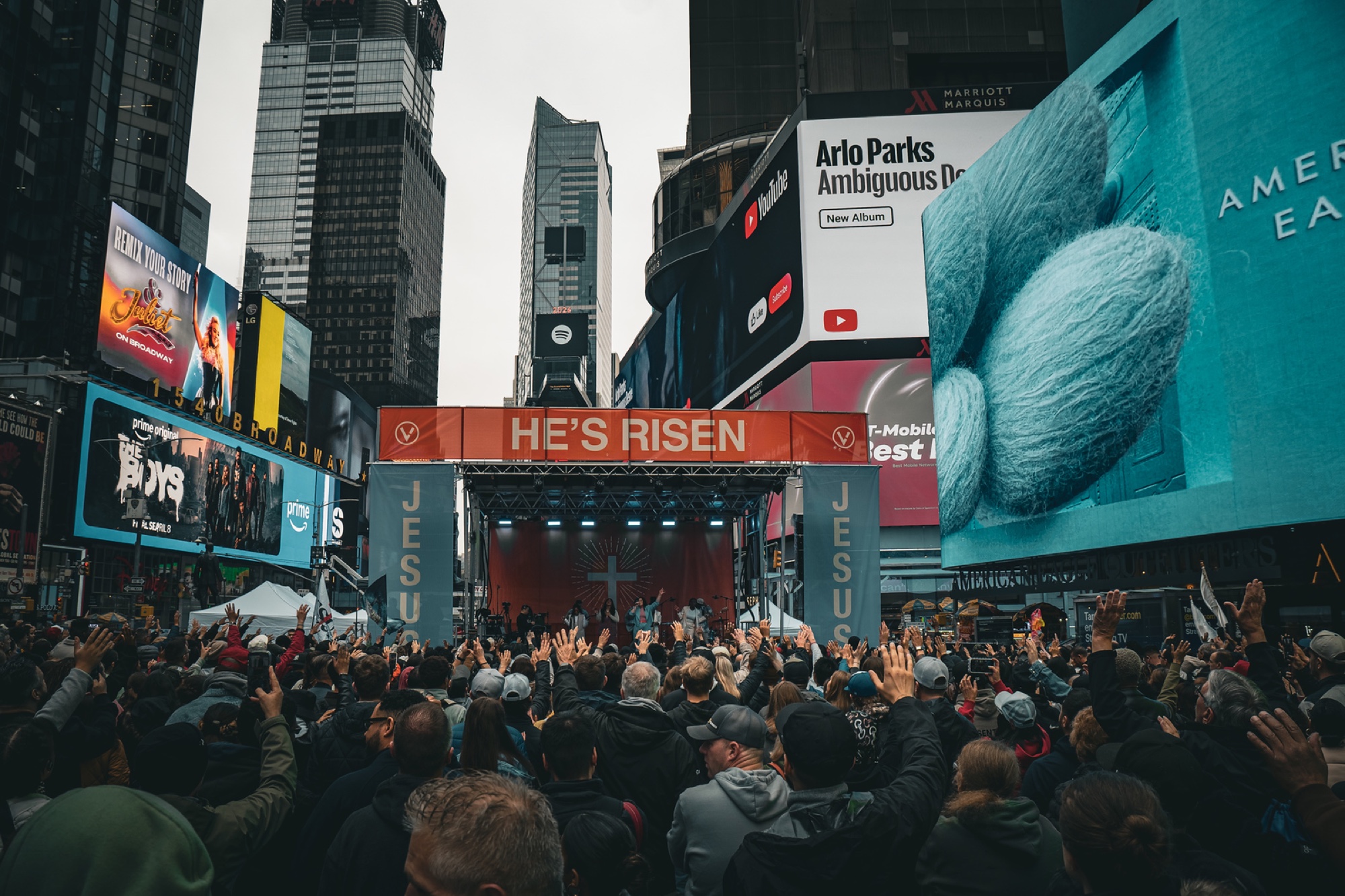 Manhattan Pastor Mike Signorelli Releases The Unoffendable Heart in October