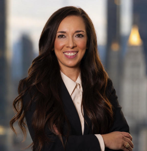 Influential Women Recognizes Lindsay Casas: Shaping Automotive Financial Services With True Leadership And Integrity