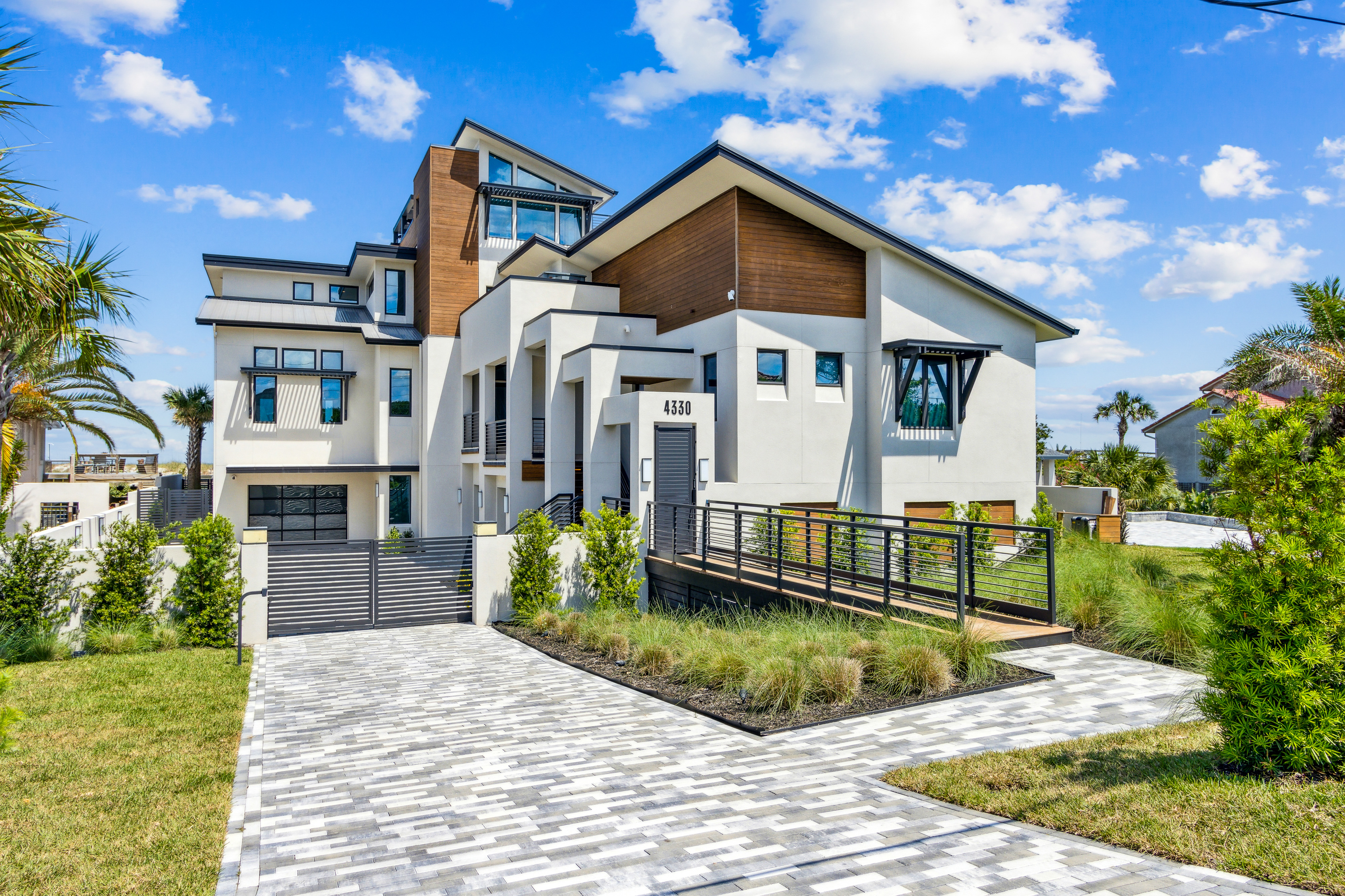 Interluxe Auctions Announces Online Auction of Amelia Island Oceanfront Estate on Tuesday, October 13th