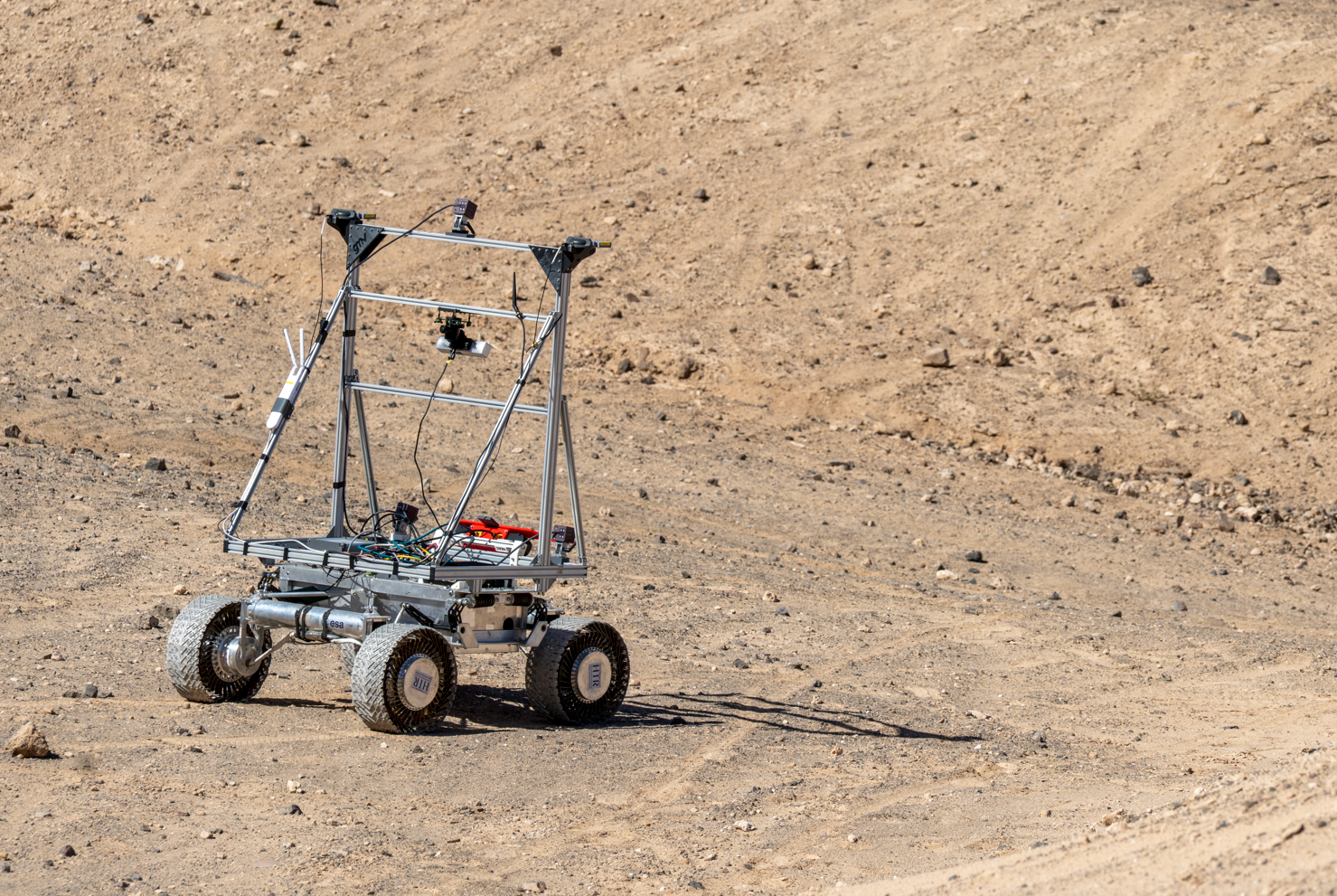 GMV field tests a new ESA software in Fuerteventura: a giant leap for rover speed