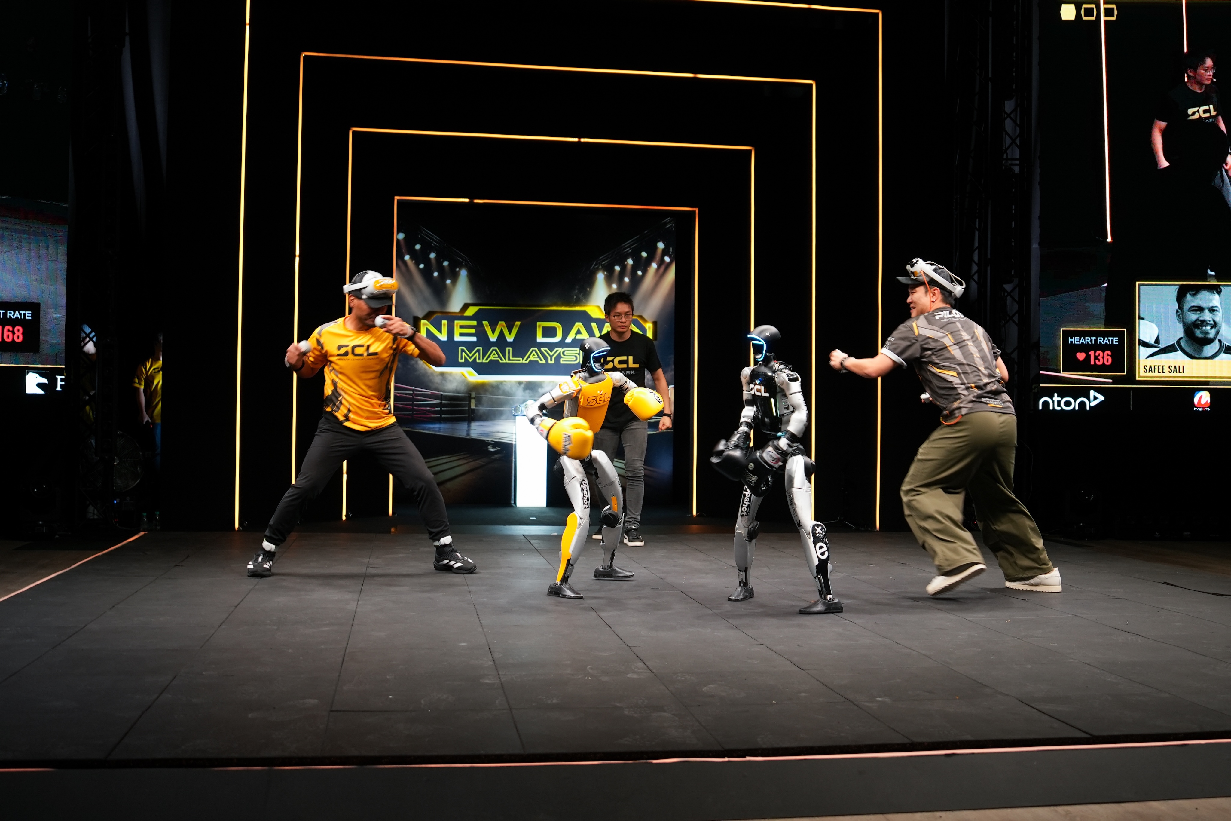 NEW DAWN MY ELECTRIFIES PAVILION DAMANSARA HEIGHTS AS HUMANOID ROBOT COMBAT TAKES CENTRE STAGE