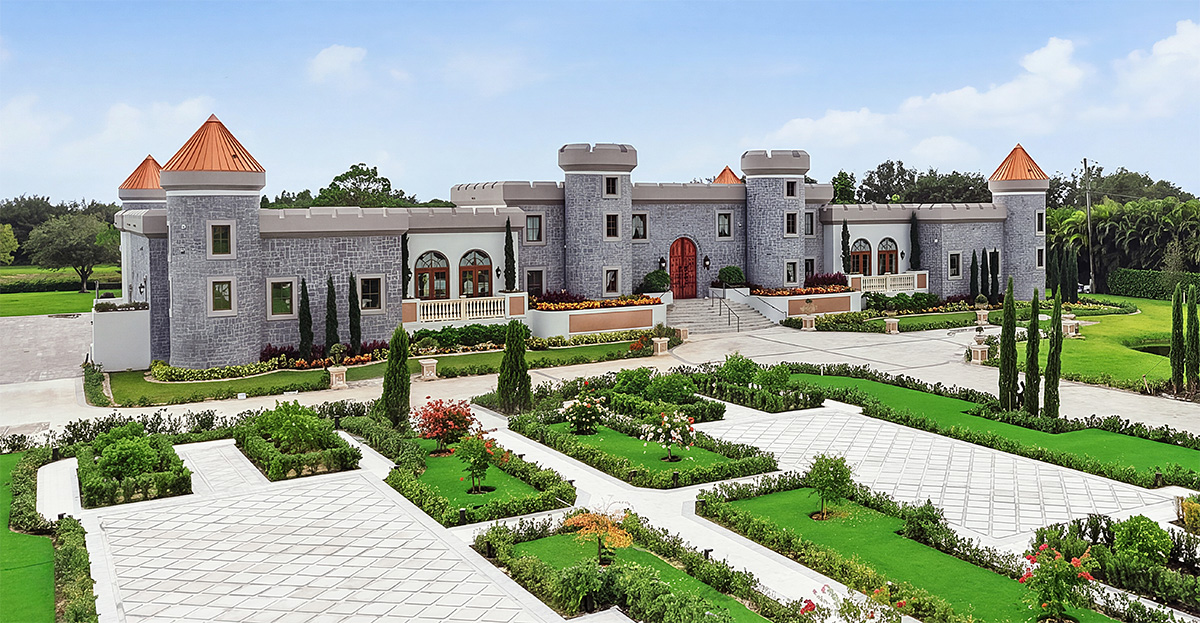 Perla Lichi Unveils the Dramatic Transformation of the Castle at Wellington